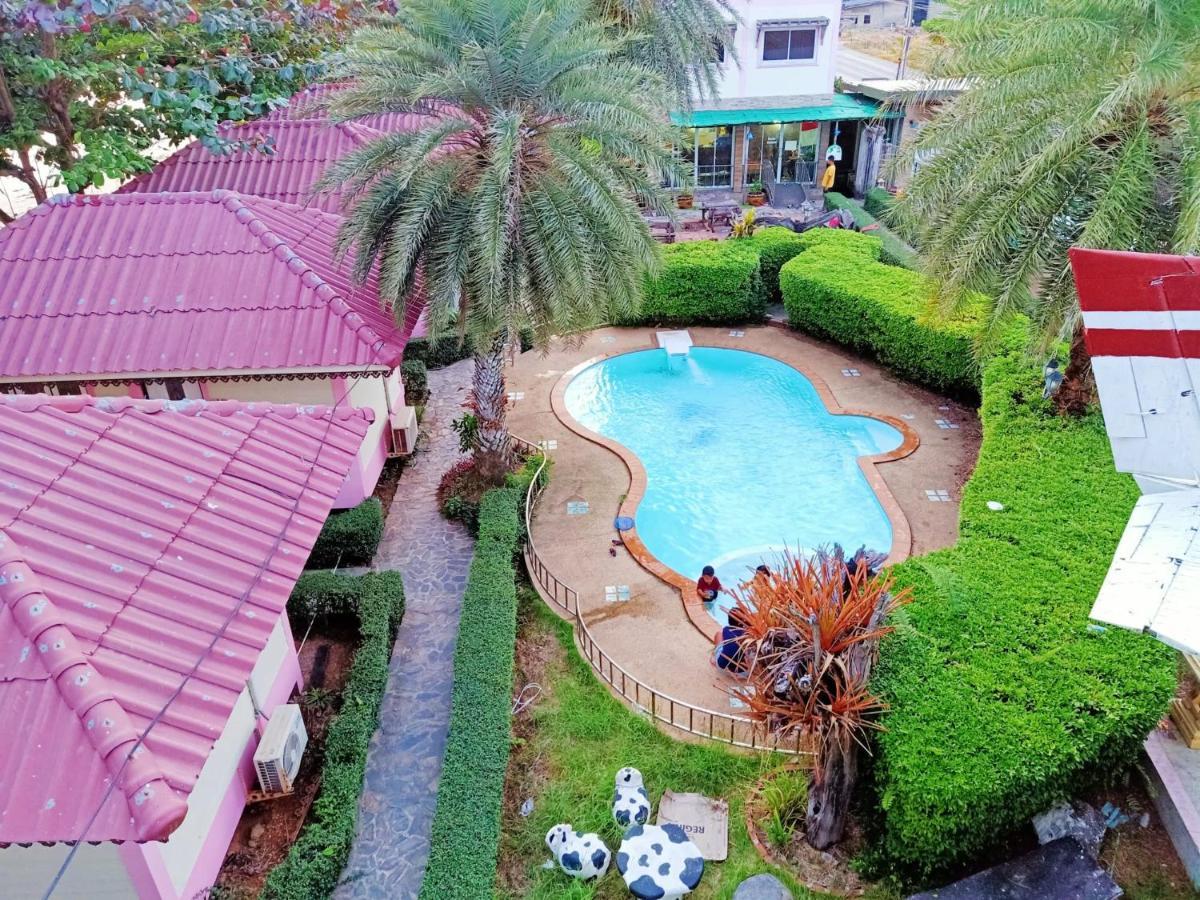 The Iris Resort Chao Lao Beach Buitenkant foto